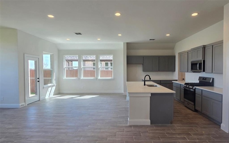 5044 Meadow Vista Lane, Fort Worth, TX 76036, 4 Bedrooms Bedrooms, ,3 BathroomsBathrooms,Residential,For Sale,5044 Meadow Vista Lane,20818648