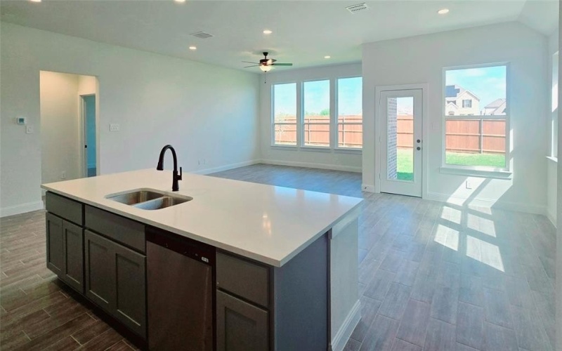 5044 Meadow Vista Lane, Fort Worth, TX 76036, 4 Bedrooms Bedrooms, ,3 BathroomsBathrooms,Residential,For Sale,5044 Meadow Vista Lane,20818648