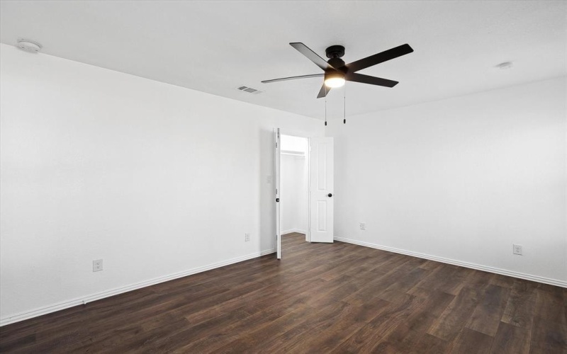 8354 Sussex Street, White Settlement, TX 76108, 3 Bedrooms Bedrooms, ,2 BathroomsBathrooms,Residential,For Sale,8354 Sussex Street,20822274