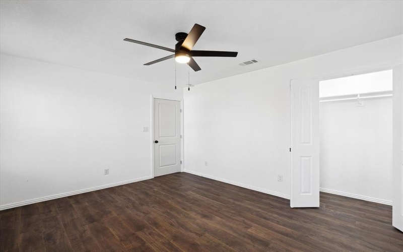8354 Sussex Street, White Settlement, TX 76108, 3 Bedrooms Bedrooms, ,2 BathroomsBathrooms,Residential,For Sale,8354 Sussex Street,20822274