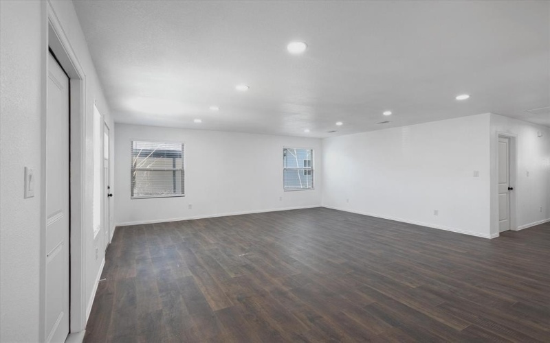 8354 Sussex Street, White Settlement, TX 76108, 3 Bedrooms Bedrooms, ,2 BathroomsBathrooms,Residential,For Sale,8354 Sussex Street,20822274