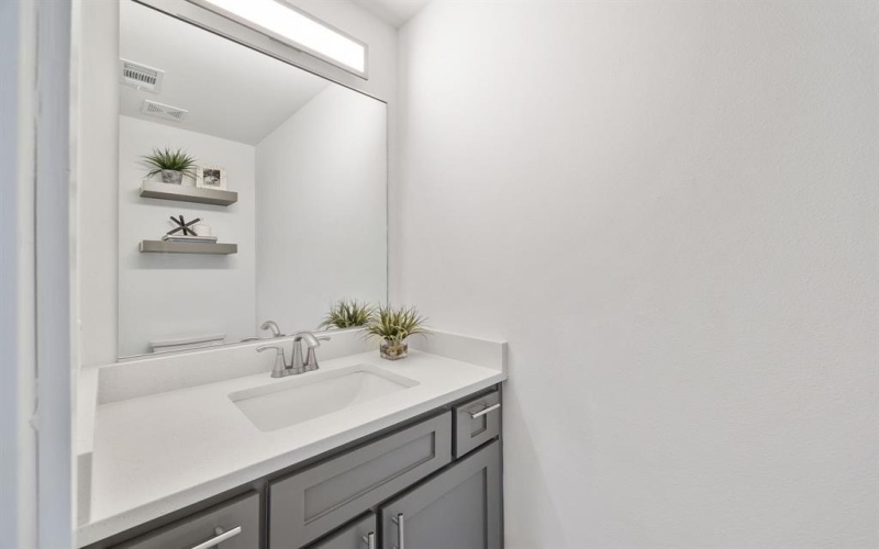 1611 Hudspeth Avenue, Dallas, TX 75216, 3 Bedrooms Bedrooms, ,2 BathroomsBathrooms,Residential,For Sale,1611 Hudspeth Avenue,20822349