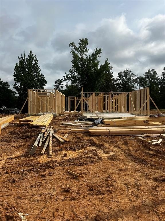 5870 Northwood Oaks, Shreveport, LA 71107, 4 Bedrooms Bedrooms, ,2 BathroomsBathrooms,Residential,For Sale,5870 Northwood Oaks,20822366