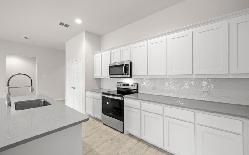 3656 N Crowley Cleburne Road, Fort Worth, TX 76036, 3 Bedrooms Bedrooms, ,2 BathroomsBathrooms,Residential,For Sale,3656 N Crowley Cleburne Road,20822451