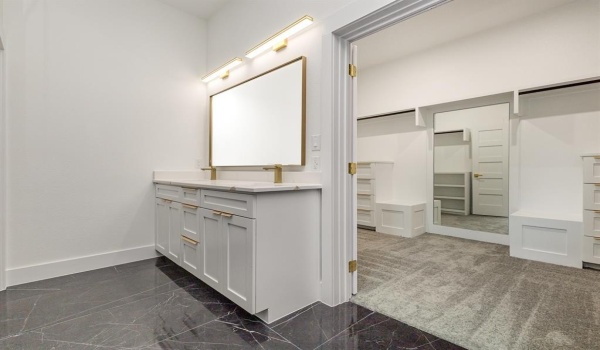 823 Gallagher Street, Dallas, TX 75212, 5 Bedrooms Bedrooms, ,3 BathroomsBathrooms,Residential,For Sale,823 Gallagher Street,20819163