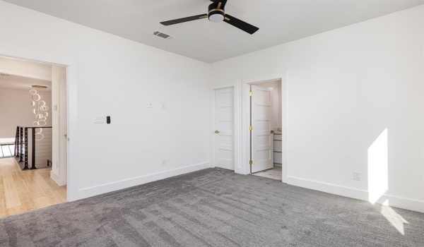823 Gallagher Street, Dallas, TX 75212, 5 Bedrooms Bedrooms, ,3 BathroomsBathrooms,Residential,For Sale,823 Gallagher Street,20819163
