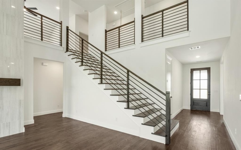 3909 Gervais Drive, McKinney, TX 75071, 5 Bedrooms Bedrooms, ,5 BathroomsBathrooms,Residential,For Sale,3909 Gervais Drive,20822582
