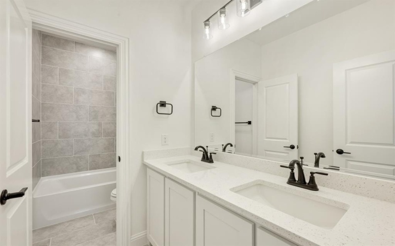 4012 Gervais Drive, McKinney, TX 75071, 6 Bedrooms Bedrooms, ,6 BathroomsBathrooms,Residential,For Sale,4012 Gervais Drive,20822680