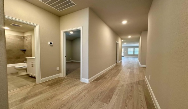530 Castle Drive, Sherman, TX 75092, 4 Bedrooms Bedrooms, ,3 BathroomsBathrooms,Residential Lease,For Rent,530 Castle Drive,20819578