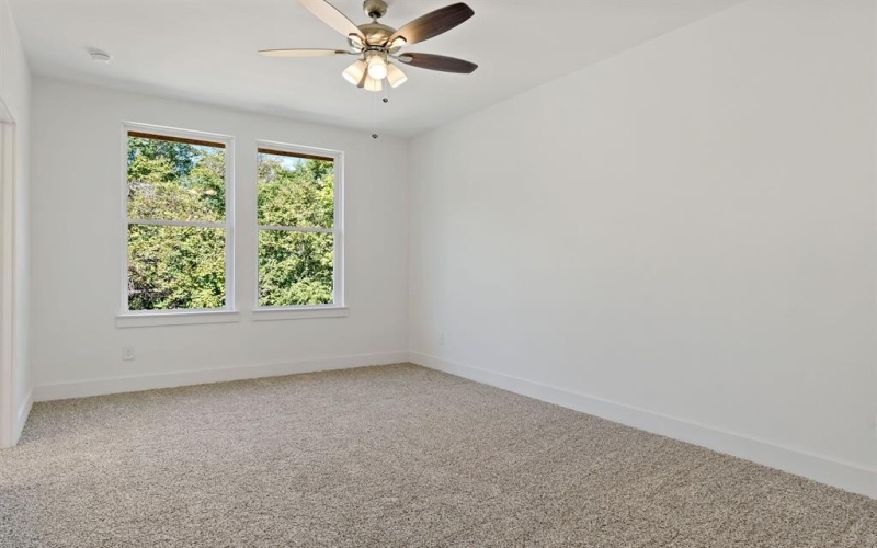 400-414 E 7th Street, Bonham, TX 75418, 6 Habitaciones Habitaciones , ,5 BañosBaños,Residential Multi Family,En Venta,400-414 E 7th Street,20819682