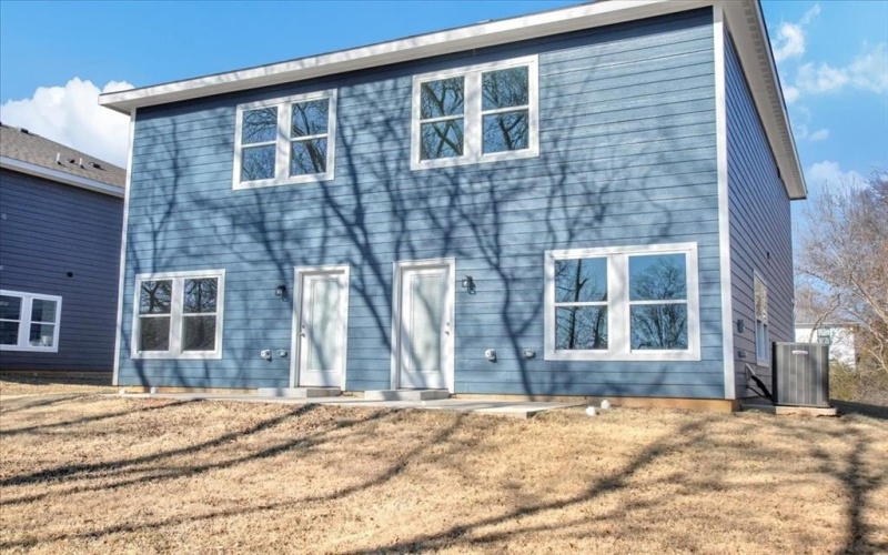 400-414 E 7th Street, Bonham, TX 75418, 6 Habitaciones Habitaciones , ,5 BañosBaños,Residential Multi Family,En Venta,400-414 E 7th Street,20819682