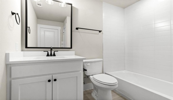 721 Tower Road, Wylie, TX 75098, 3 Habitaciones Habitaciones , ,2 BañosBaños,Residential,En Venta,721 Tower Road,20820342