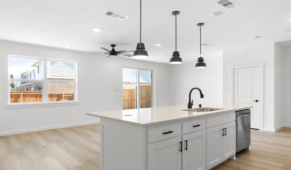727 Tower Road, Wylie, TX 75098, 3 Habitaciones Habitaciones , ,2 BañosBaños,Residential,En Venta,727 Tower Road,20820366