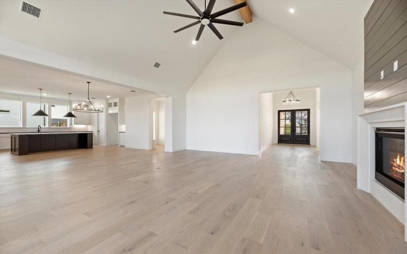 240 Carrington Drive, Argyle, TX 76226, 4 Bedrooms Bedrooms, ,3 BathroomsBathrooms,Residential,For Sale,240 Carrington Drive,20820368