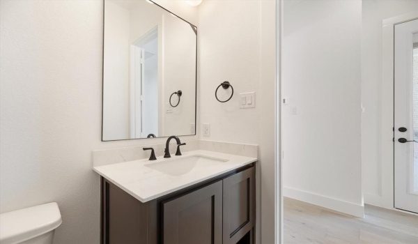 240 Carrington Drive, Argyle, TX 76226, 4 Bedrooms Bedrooms, ,3 BathroomsBathrooms,Residential,For Sale,240 Carrington Drive,20820368