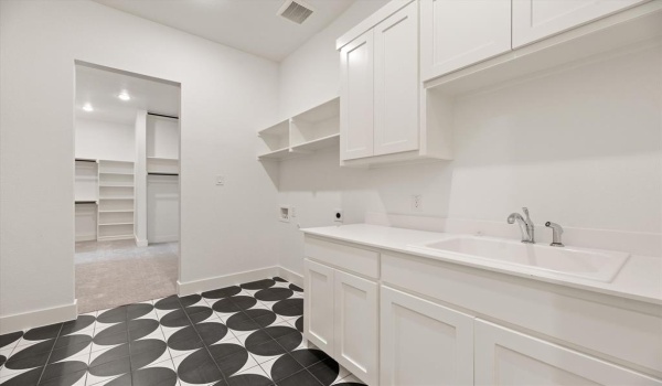 240 Carrington Drive, Argyle, TX 76226, 4 Bedrooms Bedrooms, ,3 BathroomsBathrooms,Residential,For Sale,240 Carrington Drive,20820368