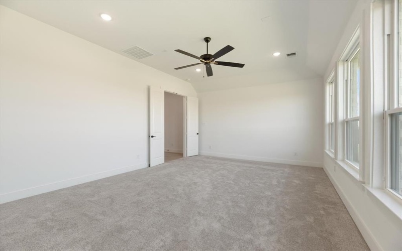 240 Carrington Drive, Argyle, TX 76226, 4 Bedrooms Bedrooms, ,3 BathroomsBathrooms,Residential,For Sale,240 Carrington Drive,20820368