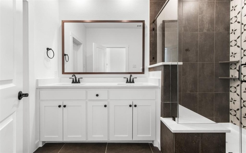 725 Tower Road, Wylie, TX 75098, 2 Habitaciones Habitaciones , ,2 BañosBaños,Residential,En Venta,725 Tower Road,20820392
