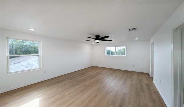 5620 Carver Drive, Fort Worth, TX 76107, 3 Bedrooms Bedrooms, ,3 BathroomsBathrooms,Residential,For Sale,5620 Carver Drive,20820523