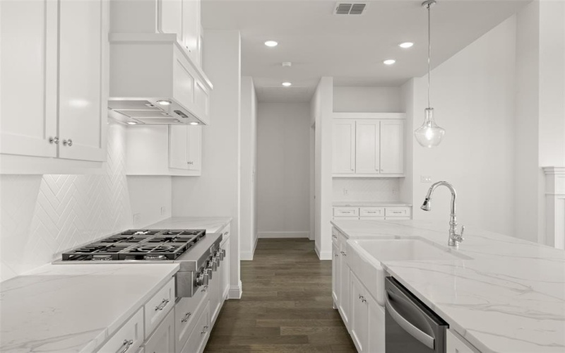 14532 Walsh Avenue, Fort Worth, TX 76008, 3 Bedrooms Bedrooms, ,3 BathroomsBathrooms,Residential,For Sale,14532 Walsh Avenue,20820625
