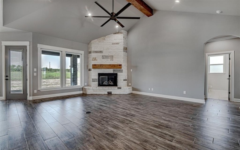 8525 Wild Colt Drive, Godley, TX 76044, 4 Habitaciones Habitaciones , ,2 BañosBaños,Residential,En Venta,8525 Wild Colt Drive,20820741