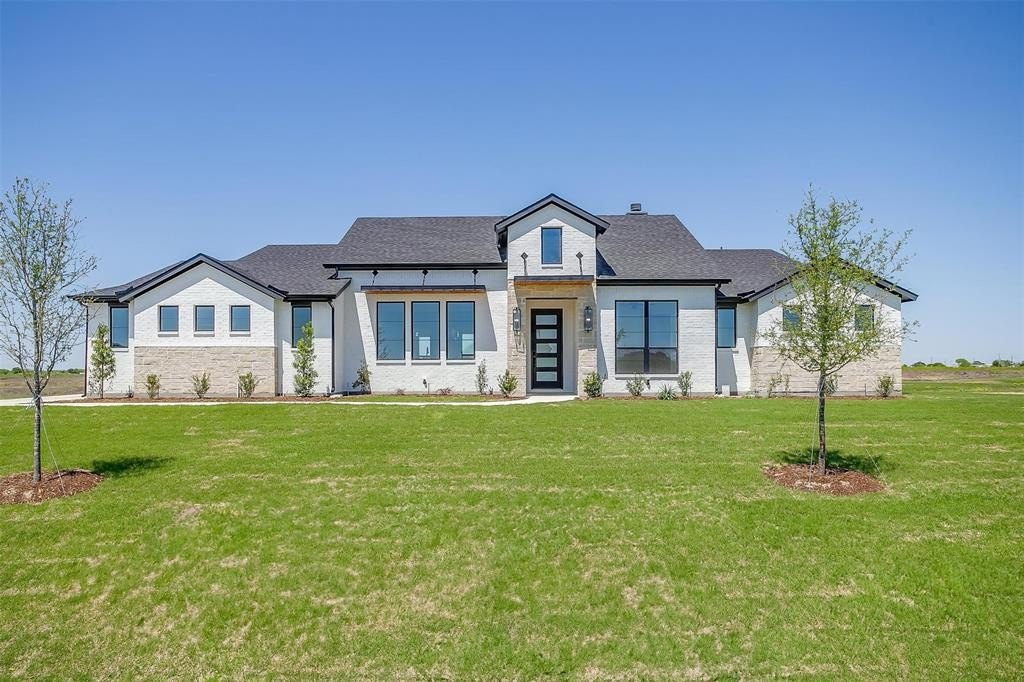 210 Talpin Lane, Venus, TX 76084, 4 Bedrooms Bedrooms, ,3 BathroomsBathrooms,Residential,For Sale,210 Talpin Lane,20820821