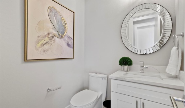 13001 Hutton Drive #29, Farmers Branch, TX 75234, 3 Bedrooms Bedrooms, ,3 BathroomsBathrooms,Residential,For Sale,13001 Hutton Drive,20820971