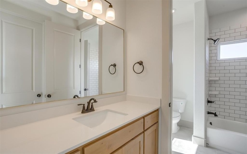 11110 Axis Way, Venus, TX 76084, 4 Bedrooms Bedrooms, ,3 BathroomsBathrooms,Residential,For Sale,11110 Axis Way,20820993