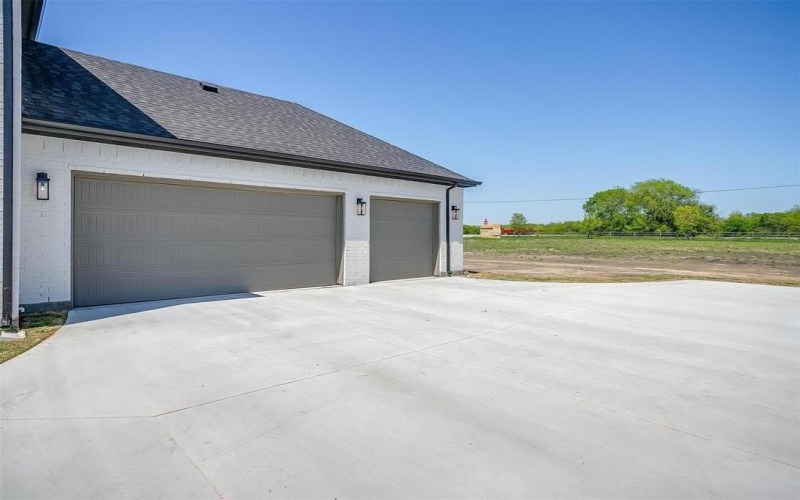 11110 Axis Way, Venus, TX 76084, 4 Bedrooms Bedrooms, ,3 BathroomsBathrooms,Residential,For Sale,11110 Axis Way,20820993