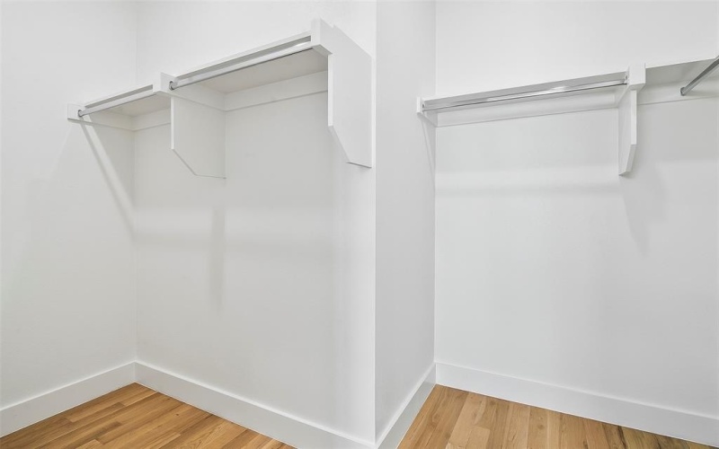 2908 Hawthorne Avenue #102, Dallas, TX 75219, 2 Bedrooms Bedrooms, ,2 BathroomsBathrooms,Residential,For Sale,2908 Hawthorne Avenue,20820996