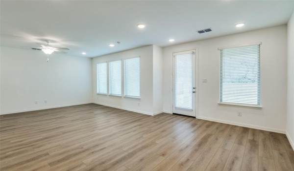 2205 Meadowlark Lane, Melissa, TX 75454, 5 Bedrooms Bedrooms, ,3 BathroomsBathrooms,Residential Lease,For Rent,2205 Meadowlark Lane,20821109