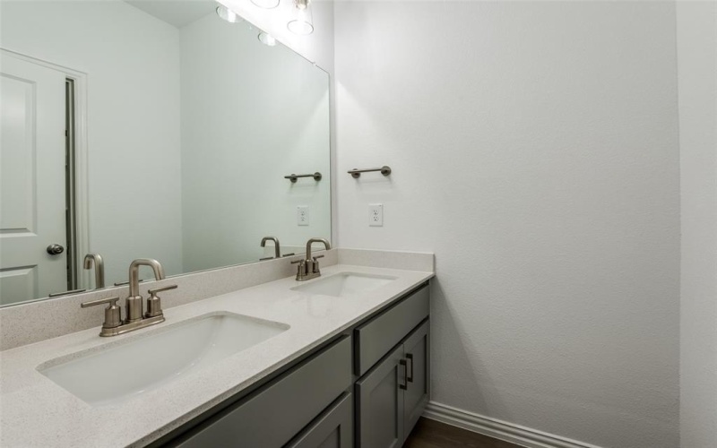 2205 Meadowlark Lane, Melissa, TX 75454, 5 Bedrooms Bedrooms, ,3 BathroomsBathrooms,Residential Lease,For Rent,2205 Meadowlark Lane,20821109