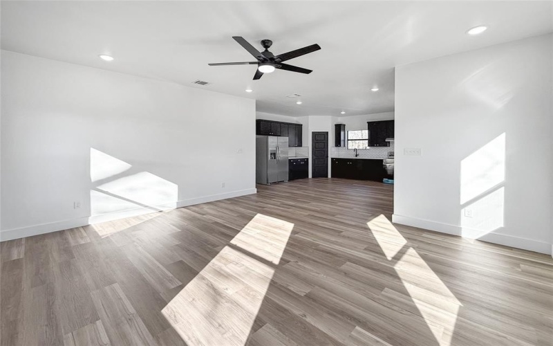 1900 Rosemary Street, Greenville, TX 75401, 3 Bedrooms Bedrooms, ,2 BathroomsBathrooms,Residential,For Sale,1900 Rosemary Street,20821330