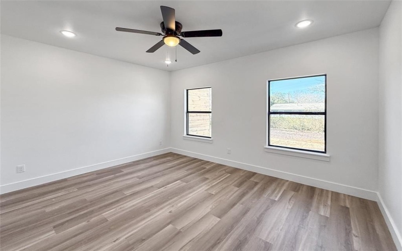 1900 Rosemary Street, Greenville, TX 75401, 3 Bedrooms Bedrooms, ,2 BathroomsBathrooms,Residential,For Sale,1900 Rosemary Street,20821330