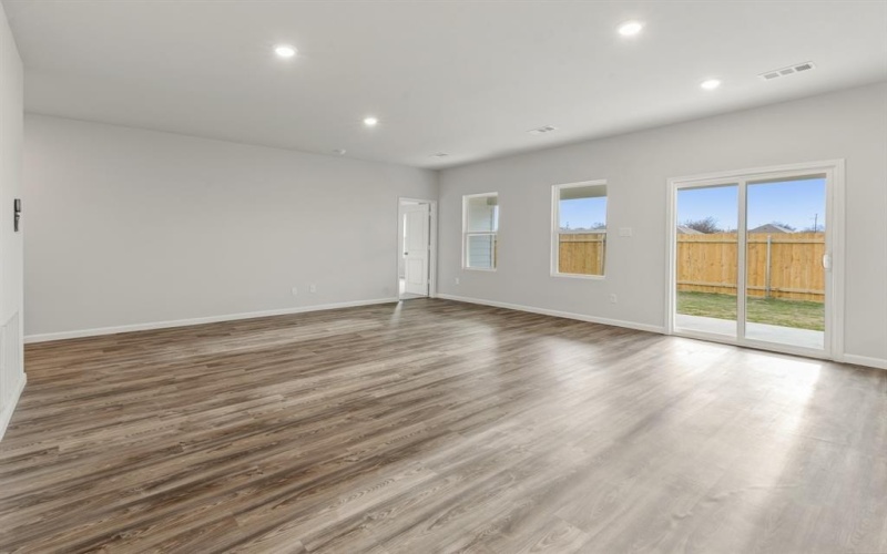 116 Annabelle Street, Cleburne, TX 76031, 3 Bedrooms Bedrooms, ,2 BathroomsBathrooms,Residential,For Sale,116 Annabelle Street,20821418
