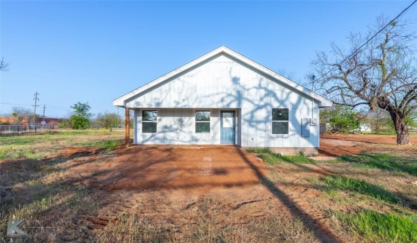 1225 Mesquite Street, Abilene, TX 79601, 3 Bedrooms Bedrooms, ,2 BathroomsBathrooms,Residential,For Sale,1225 Mesquite Street,20821446