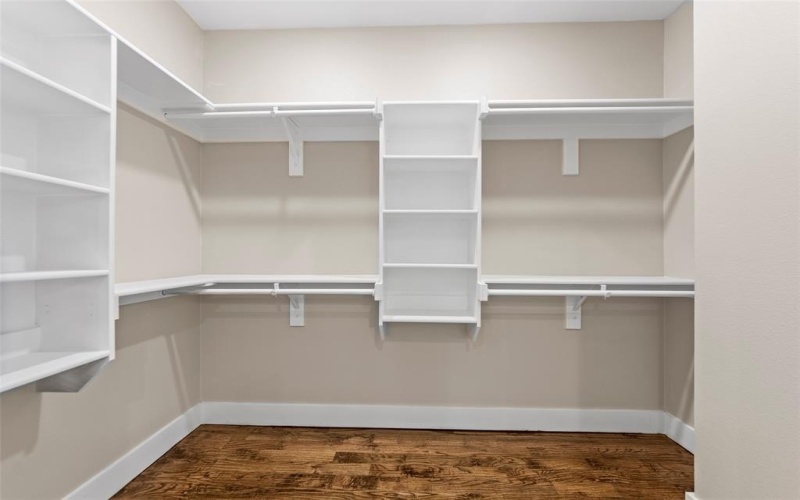 548 Faulk Street, Dallas, TX 75203, 3 Bedrooms Bedrooms, ,2 BathroomsBathrooms,Residential,For Sale,548 Faulk Street,20818194