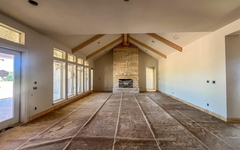 125 Desperado Way, Weatherford, TX 76088, 3 Bedrooms Bedrooms, ,3 BathroomsBathrooms,Residential,For Sale,125 Desperado Way,20821847
