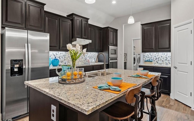 1315 SPEERS Drive, Mansfield, TX 76063, 4 Habitaciones Habitaciones , ,3 BañosBaños,Residential,En Venta,1315 SPEERS Drive,20825000