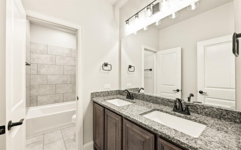 973 Imperial Eagle Road, Alvarado, TX 76009, 4 Bedrooms Bedrooms, ,3 BathroomsBathrooms,Residential,For Sale,973 Imperial Eagle Road,20825026