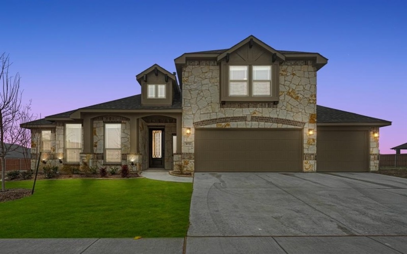 973 Imperial Eagle Road, Alvarado, TX 76009, 4 Bedrooms Bedrooms, ,3 BathroomsBathrooms,Residential,For Sale,973 Imperial Eagle Road,20825026