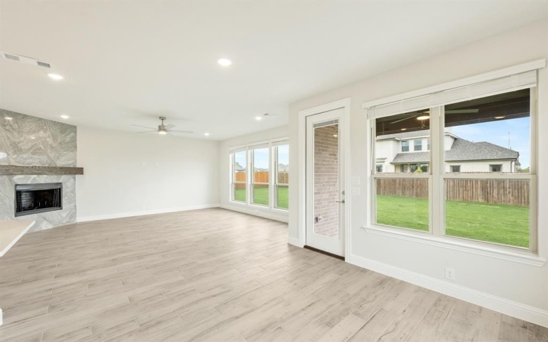 4601 Nomad Drive, Midlothian, TX 76065, 4 Habitaciones Habitaciones , ,3 BañosBaños,Residential,En Venta,4601 Nomad Drive,20825244