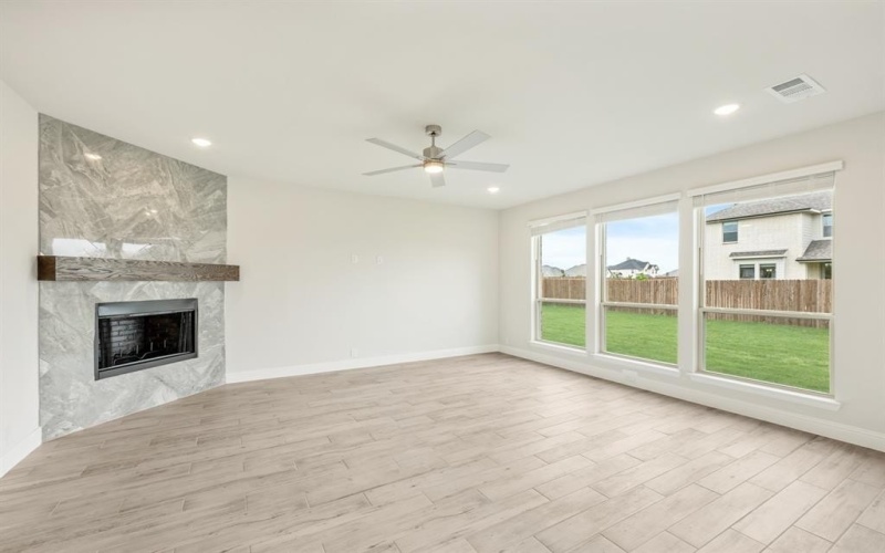 4601 Nomad Drive, Midlothian, TX 76065, 4 Habitaciones Habitaciones , ,3 BañosBaños,Residential,En Venta,4601 Nomad Drive,20825244