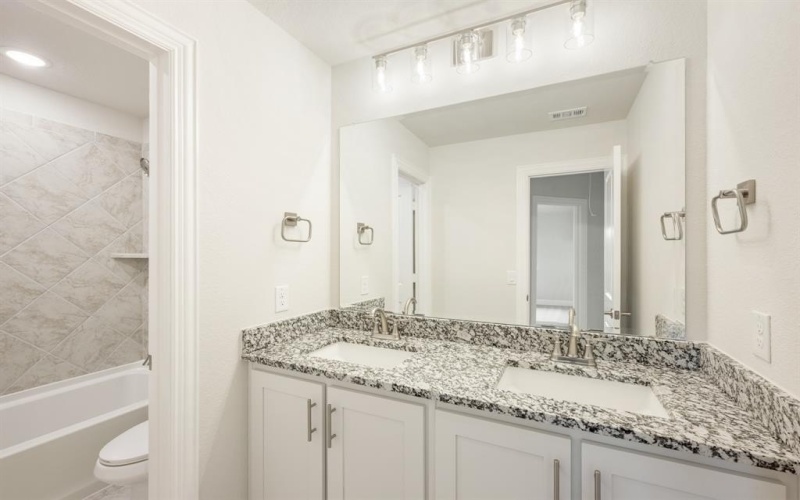 4601 Nomad Drive, Midlothian, TX 76065, 4 Habitaciones Habitaciones , ,3 BañosBaños,Residential,En Venta,4601 Nomad Drive,20825244