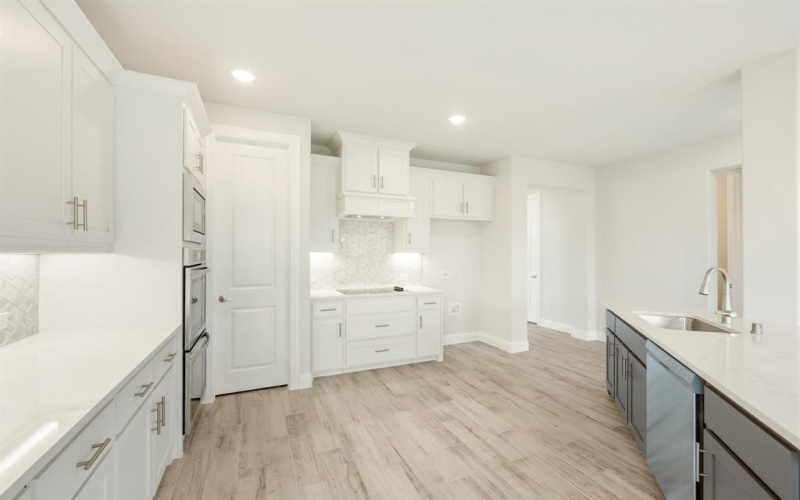 4601 Nomad Drive, Midlothian, TX 76065, 4 Habitaciones Habitaciones , ,3 BañosBaños,Residential,En Venta,4601 Nomad Drive,20825244