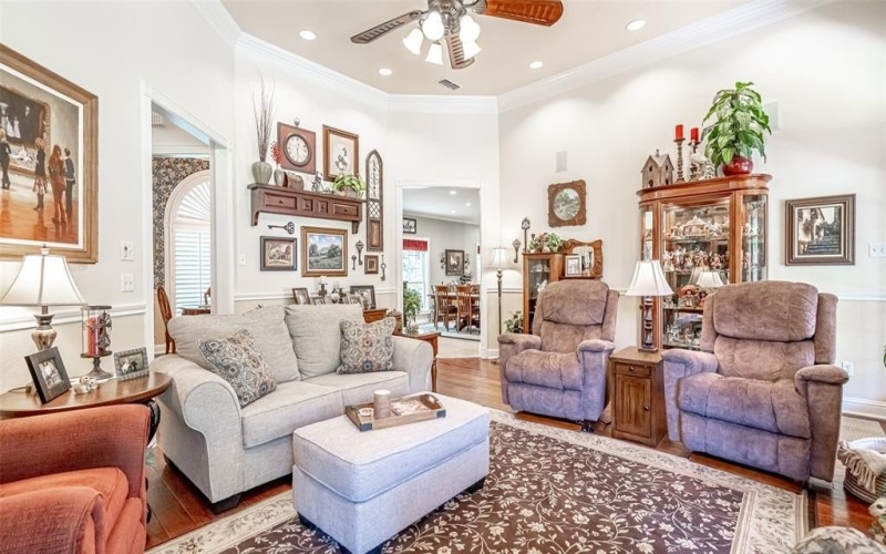 101 Hudson Drive, Stephenville, TX 76401, 4 Bedrooms Bedrooms, ,5 BathroomsBathrooms,Residential,For Sale,101 Hudson Drive,20825383
