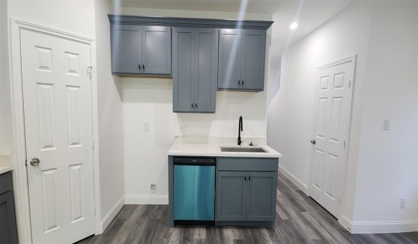 2005 Stuart Street #A, Greenville, TX 75401, 3 Bedrooms Bedrooms, ,3 BathroomsBathrooms,Residential Lease,For Rent,2005 Stuart Street,20825556