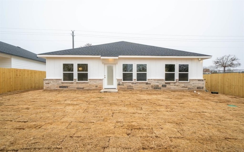 5912 Tin Top Highway, Granbury, TX 76048, 3 Bedrooms Bedrooms, ,2 BathroomsBathrooms,Residential,For Sale,5912 Tin Top Highway,20825602