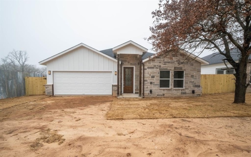 5912 Tin Top Highway, Granbury, TX 76048, 3 Bedrooms Bedrooms, ,2 BathroomsBathrooms,Residential,For Sale,5912 Tin Top Highway,20825602