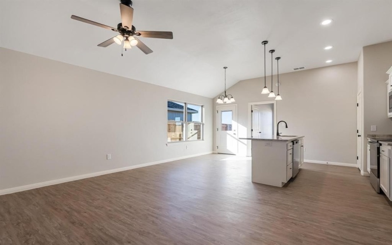 284 Tombstone Road, Abilene, TX 79602, 3 Bedrooms Bedrooms, ,2 BathroomsBathrooms,Residential,For Sale,284 Tombstone Road,20825643